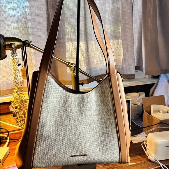 Michael Kors Handbags - Michael Kors Rosemary Large Shoulder Tote – Vanilla/Acorn Logo Canvas